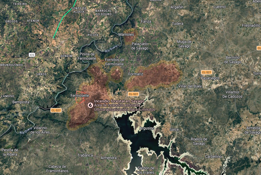 Imagen satélite del incendio de Fermoselle (Zamora) con el perímetro y la superficie afectada en el entorno del Parque Natural de Arribes del Duero.